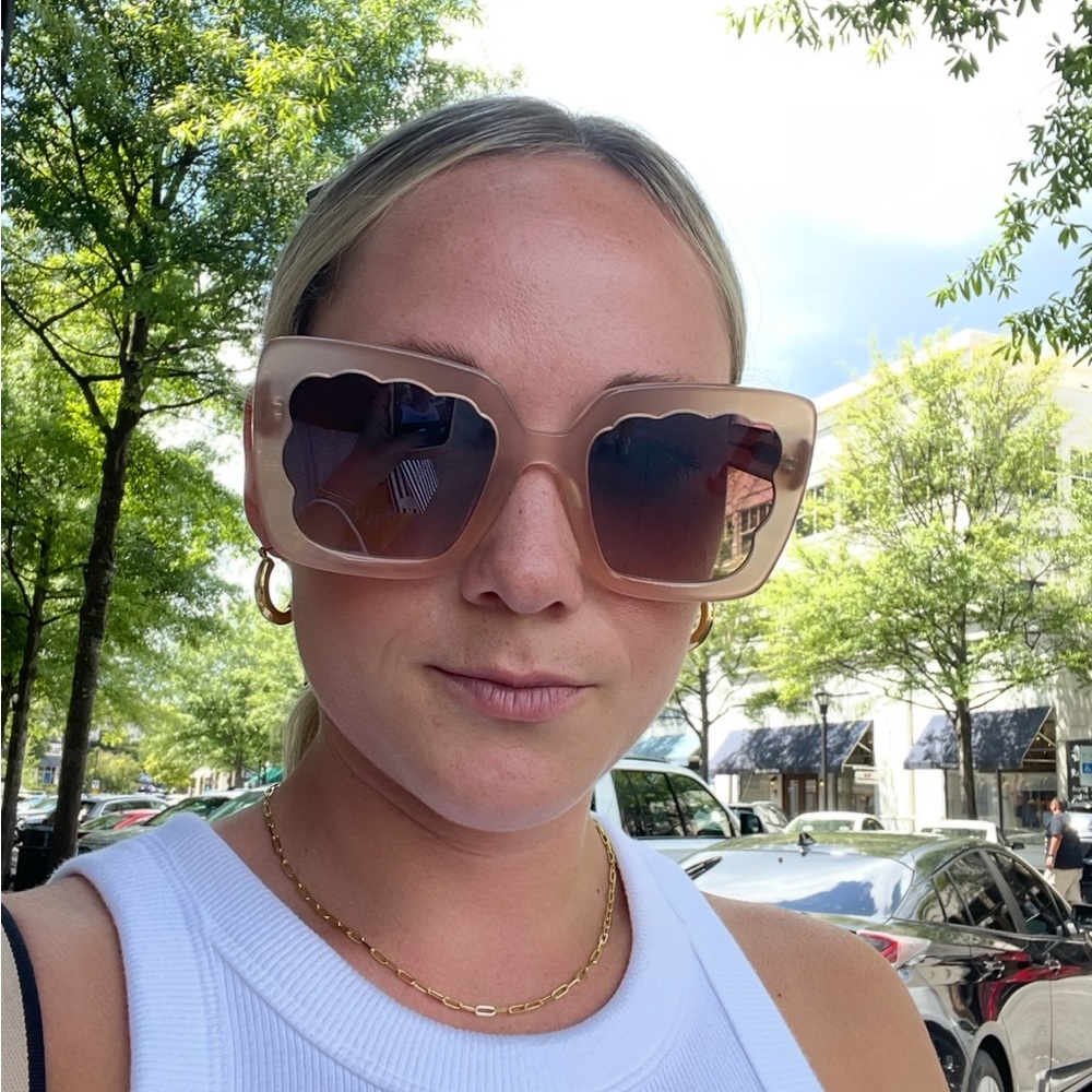 Krewe Elizabeth scallop sunglasses